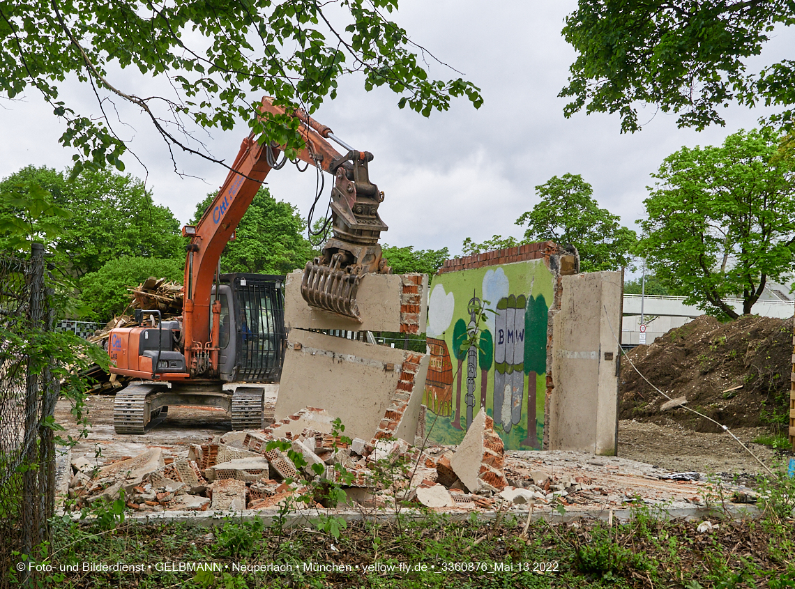 13.05.2022 - Baustelle am Haus für Kinder in Neuperlach